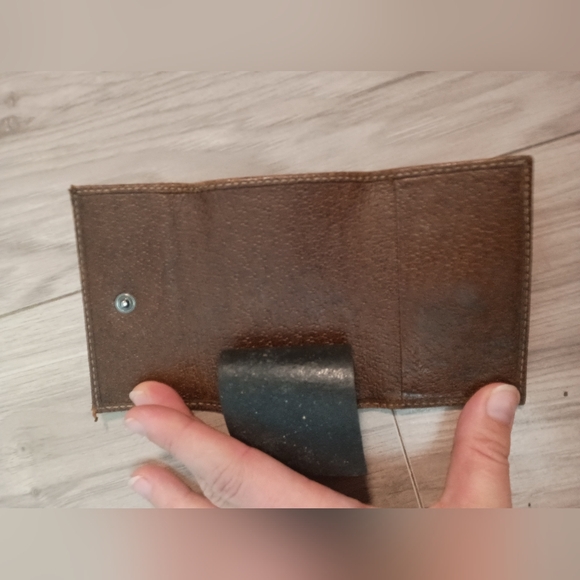 Gucci key case - Picture 8 of 11